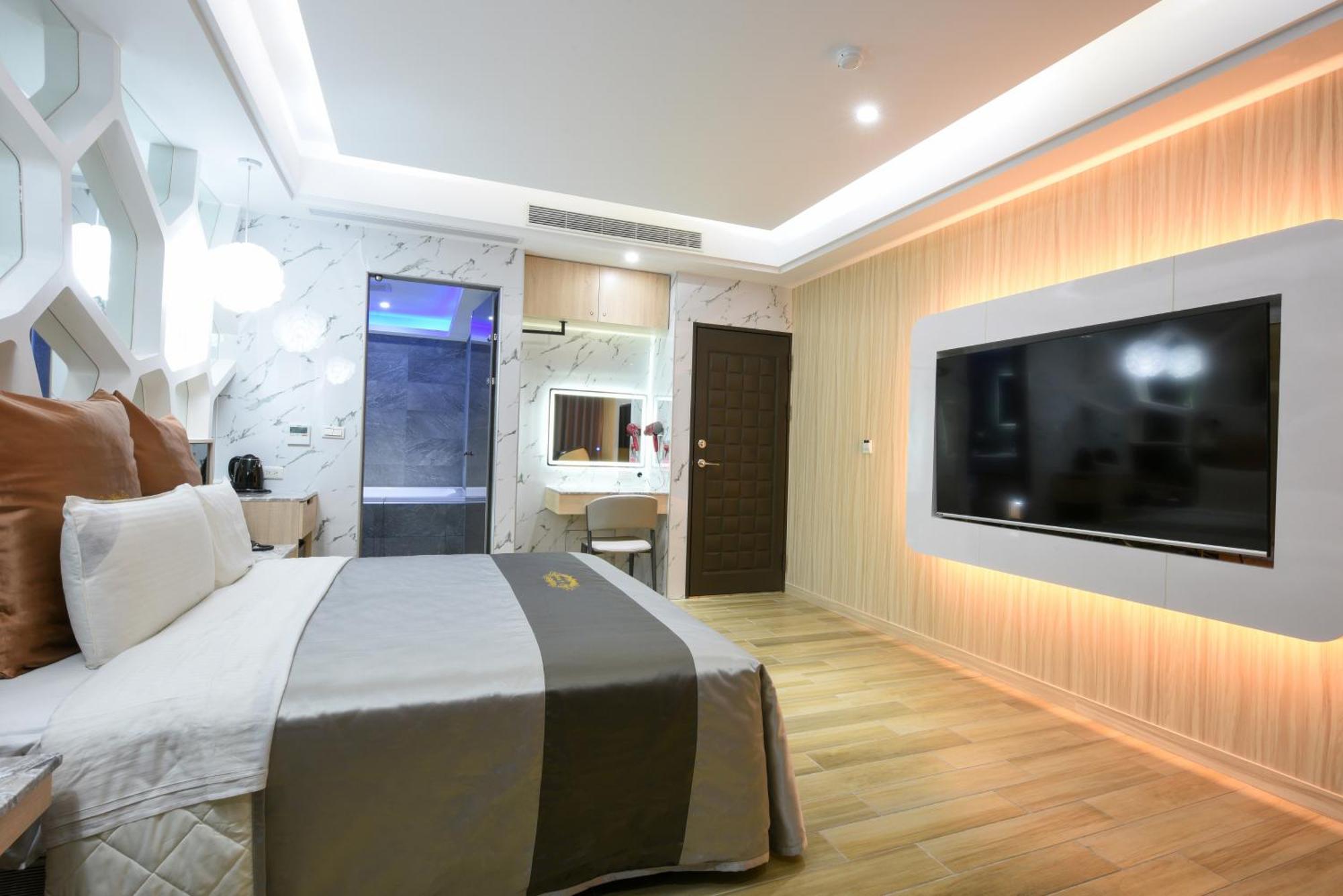 Zj Motel Hsinchu Extérieur photo