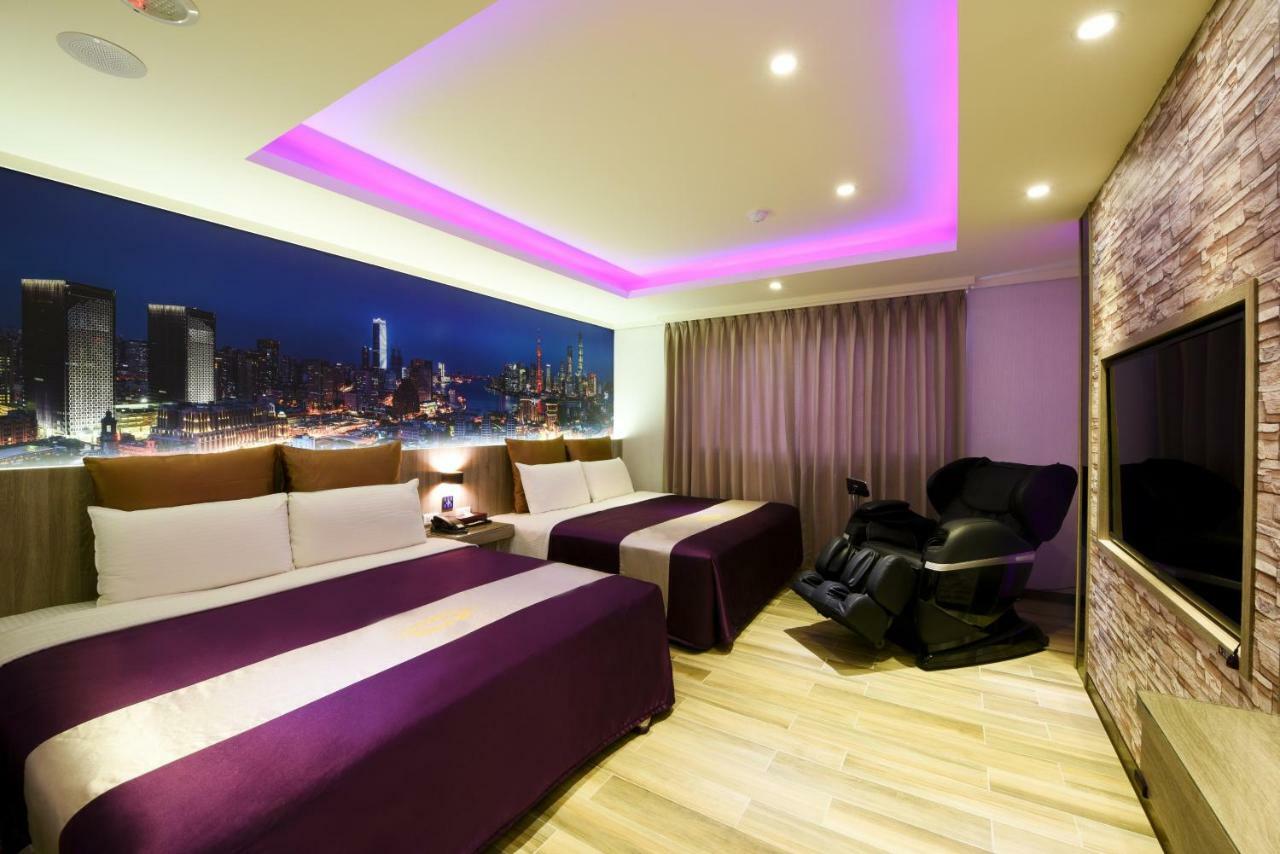 Zj Motel Hsinchu Extérieur photo